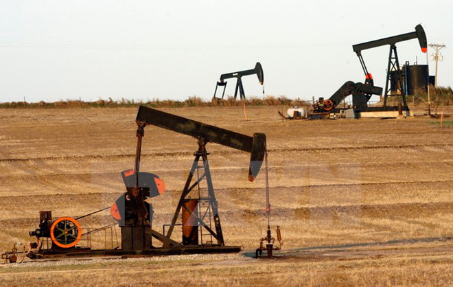 Iraq giảm sản lượng 200.000 thùng dầu mỗi ngày theo thỏa thuận