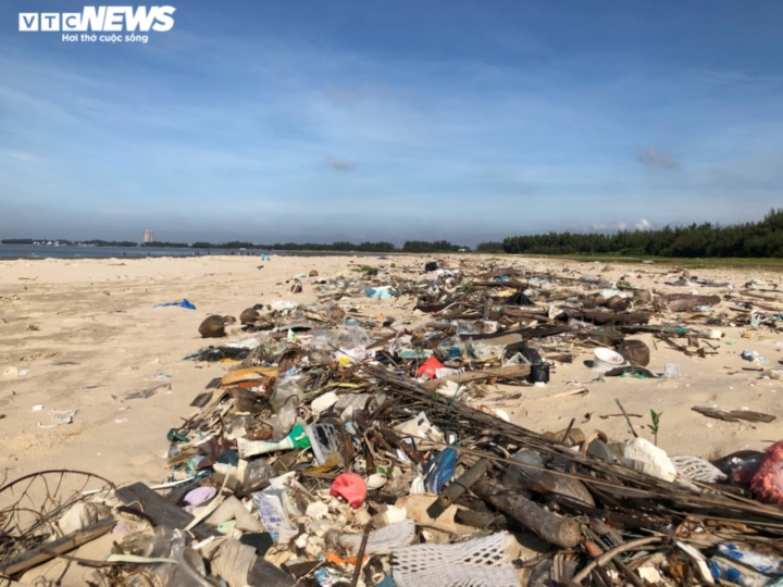 Việt Nam tăng cường hợp tác quốc tế, quyết tâm giảm ô nhiễm nhựa đại dương - 2