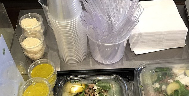 Đồ nhựa dùng một lần sắp chính thức không còn “đất sống” ở Pháp