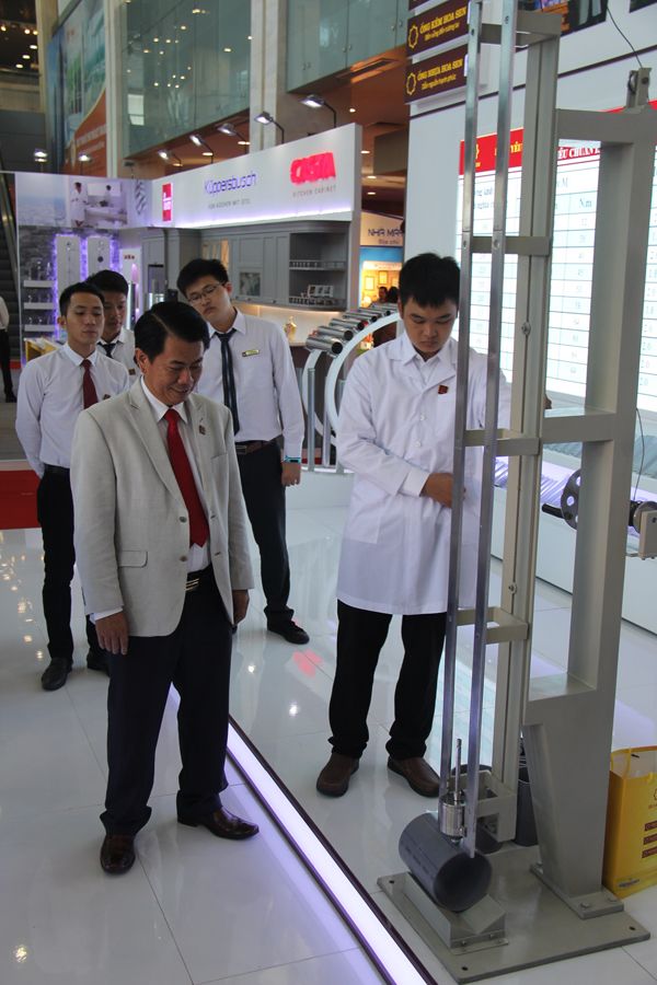 Hoa Sen “tiến quân”sản phẩm ống nhựa ra Bắc ảnh 2