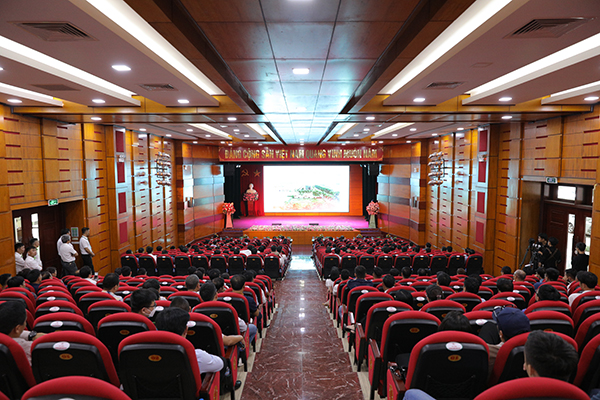 Hội thoả diễn ra tại Công ty Nhựa Tiền Phong ở Hải Phòng, với sự tham dự của khoảng 400 đại biểu.