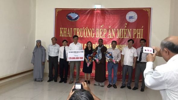 Khai trương Bếp ăn từ thiện