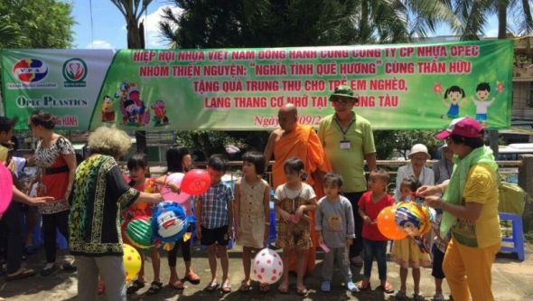 Tổ chức Trung thu cho trẻ em nghèo, hoàn cảnh khó khăn tại Vũng Tàu