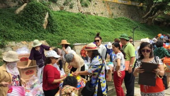 Tổ chức Trung thu cho trẻ em nghèo, hoàn cảnh khó khăn tại Vũng Tàu