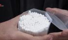 Italy cấm sản xuất và tiêu thụ tăm bông nhựa