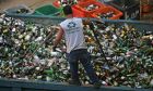 Chuyện ở quốc gia thải nhựa nhiều thứ 4 thế giới: Gần như không tái chế gì