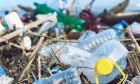 Anh chính thức cấm nhiều loại đồ nhựa sử dụng 1 lần