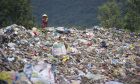 Việt Nam có khoảng 2.500 tấn rác nhựa thải ra môi trường mỗi ngày